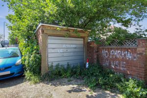 Photo 12- click for photo gallery